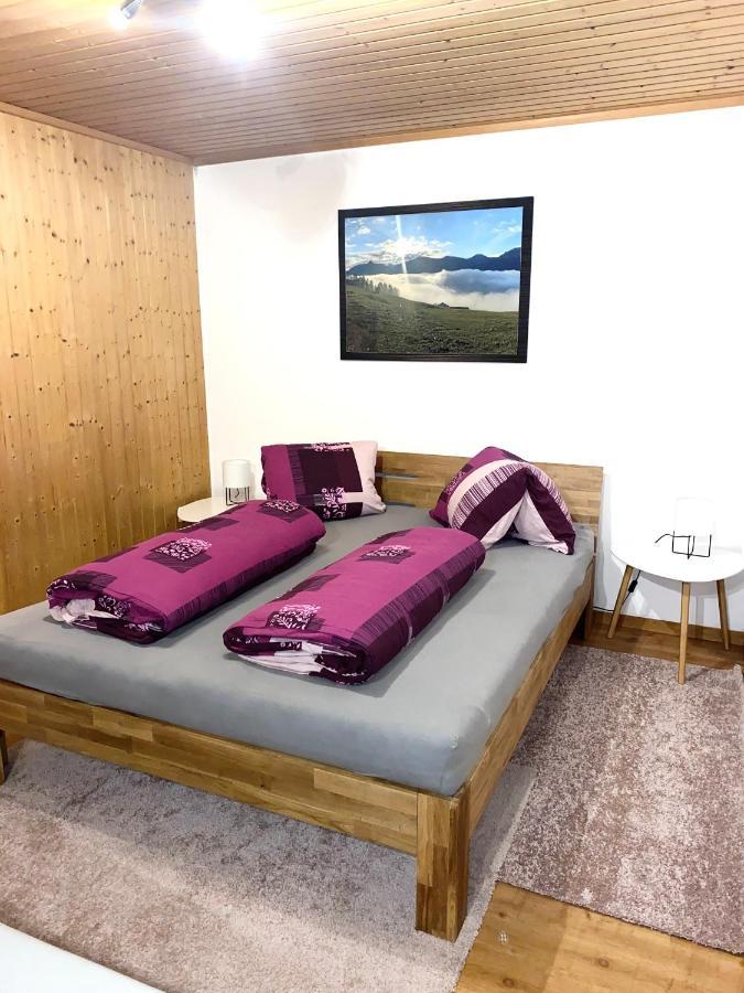 Guenstig Und Einfaches Studio Auf Dem Bauernhof Zuoz Luaran gambar